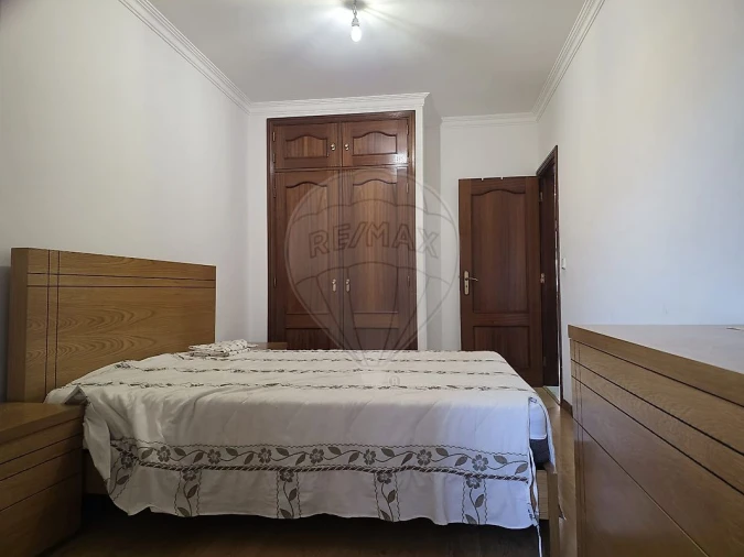 Apartamento T2 para Arrendamento em Póvoa de Santa Iria e Forte da Casa Foto 13