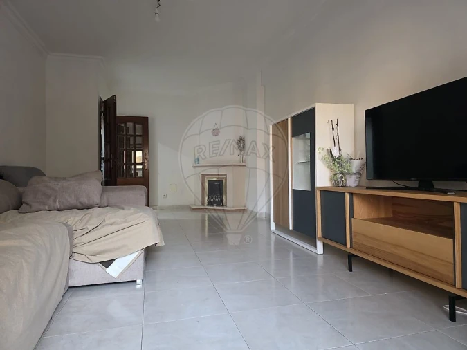 Apartamento T2 para Arrendamento em Póvoa de Santa Iria e Forte da Casa Foto 6