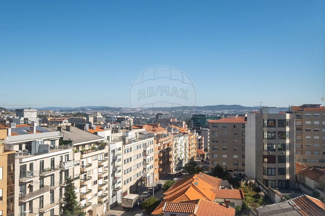 Apartamento T0 para Venda em Mafamude e Vilar do Paraíso Foto 2