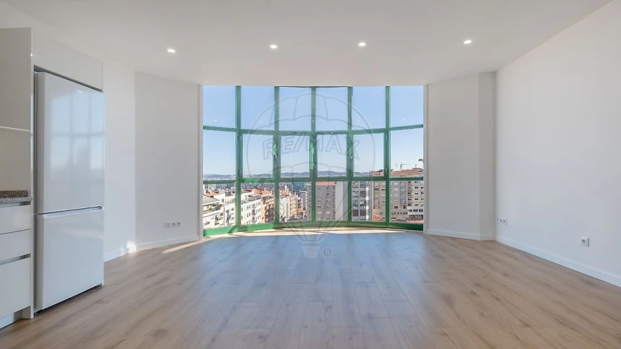 Apartamento T0 para Venda em Mafamude e Vilar do Paraíso