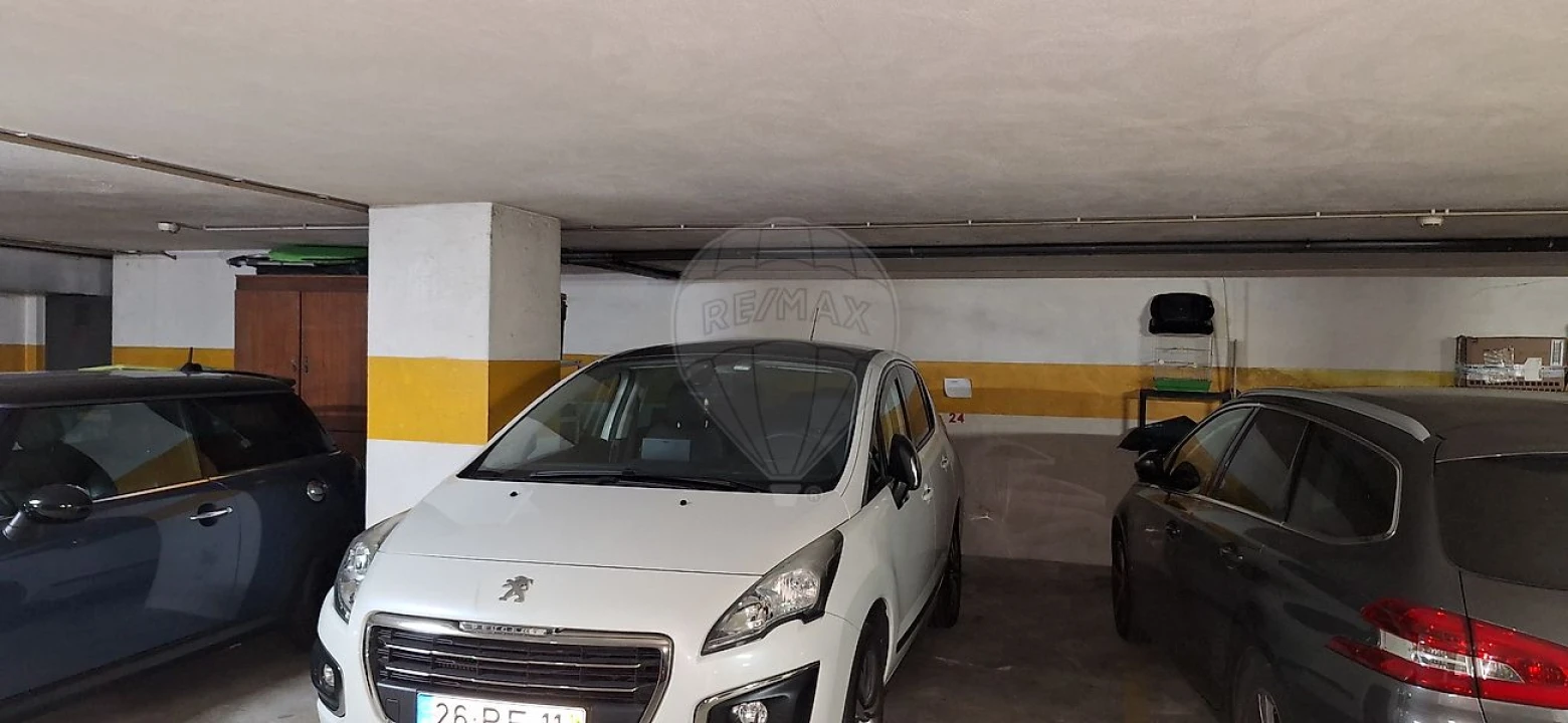 Apartamento T2 para Venda em Valongo Foto 9