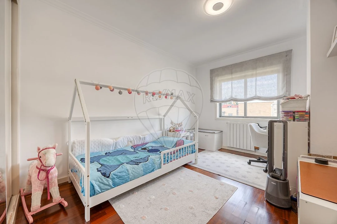 Apartamento T3 para Venda em Cidade da Maia Foto 10