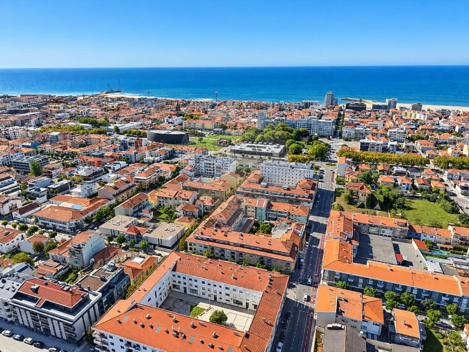 Apartamento T3 para Venda em Espinho Foto 2