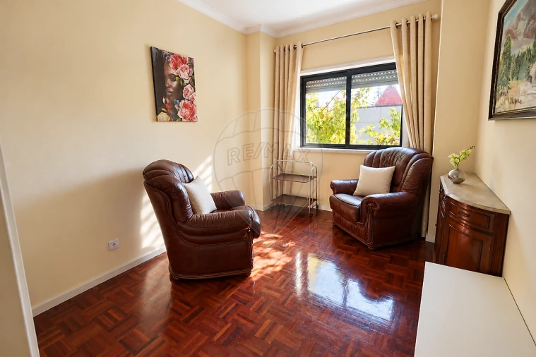 Apartamento T3 para Venda em Espinho Foto 22