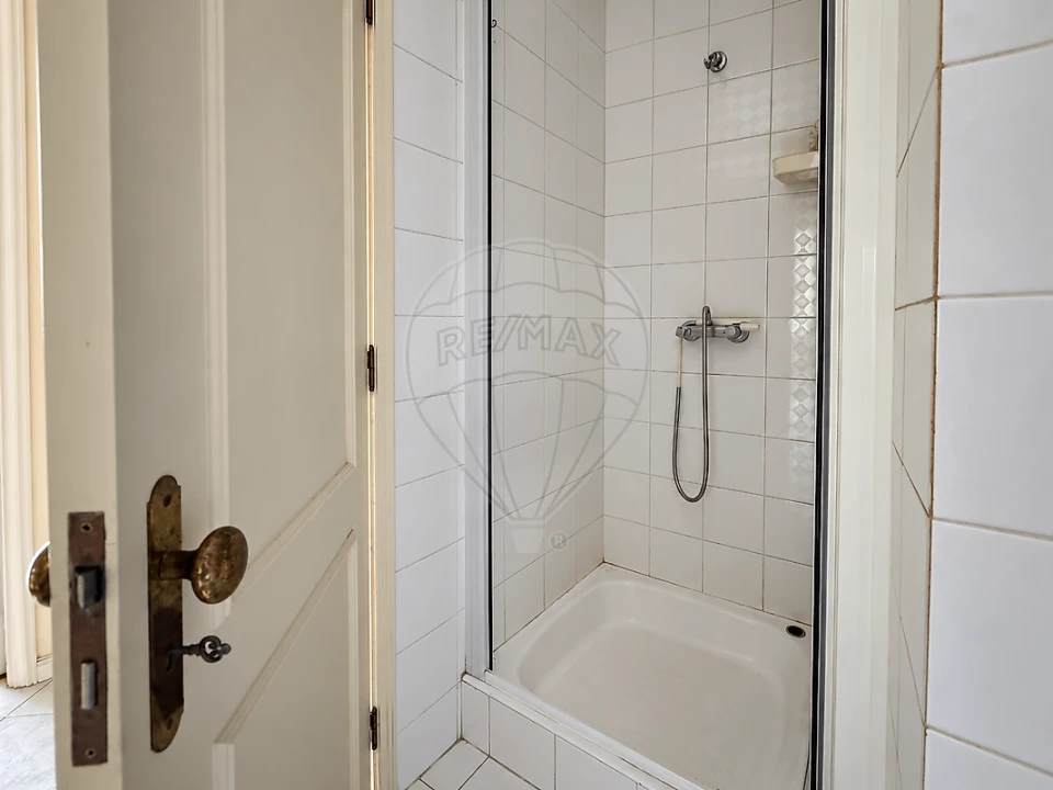 Apartamento T3 para Venda em Espinho Foto 30