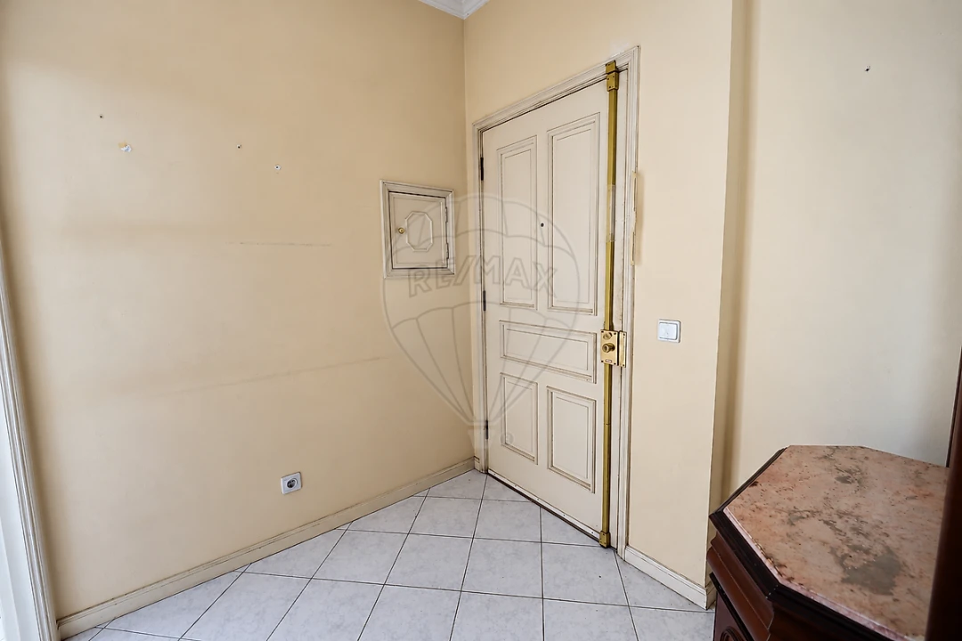 Apartamento T3 para Venda em Espinho Foto 28