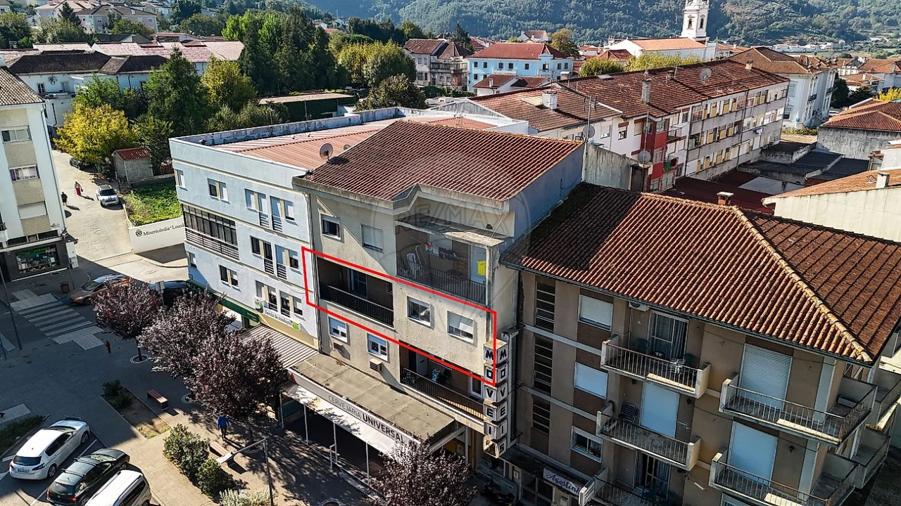 Apartamento T2 para Venda em Lousã e Vilarinho Foto 5