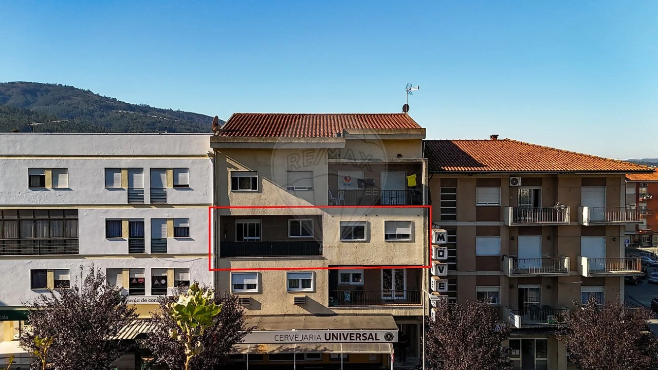 Apartamento T2 para Venda em Lousã e Vilarinho Foto 2