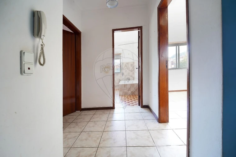 Apartamento T2 para Venda em Lousã e Vilarinho Foto 20