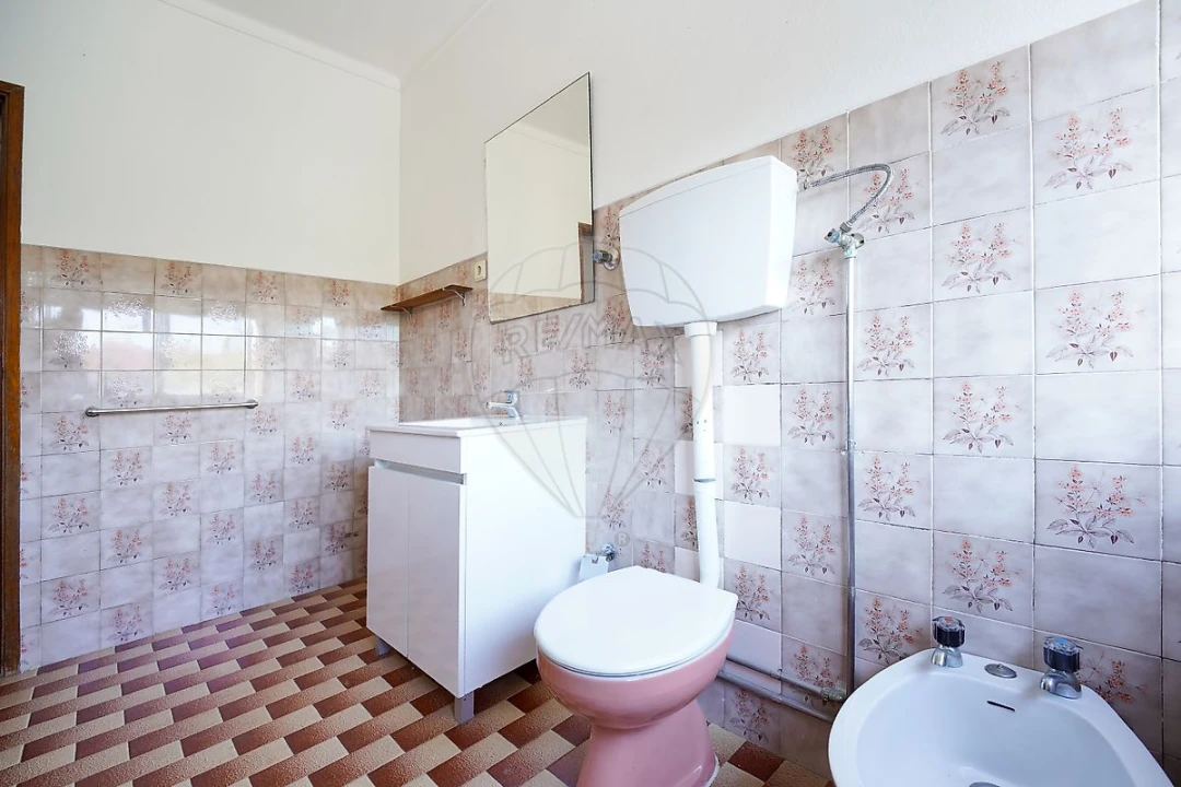 Apartamento T2 para Venda em Lousã e Vilarinho Foto 12