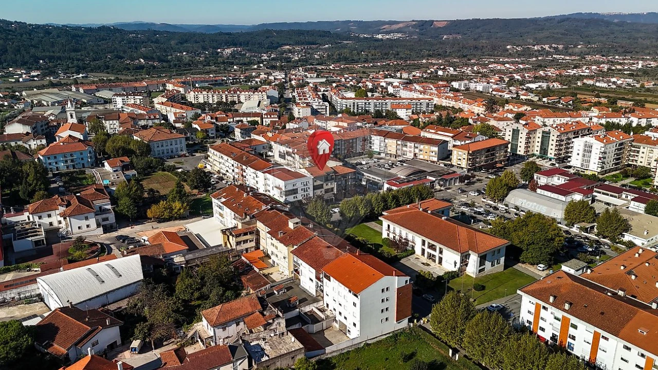 Apartamento T2 para Venda em Lousã e Vilarinho Foto 6