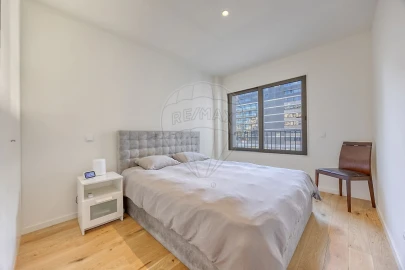Apartamento T1 para Venda em Campanhã