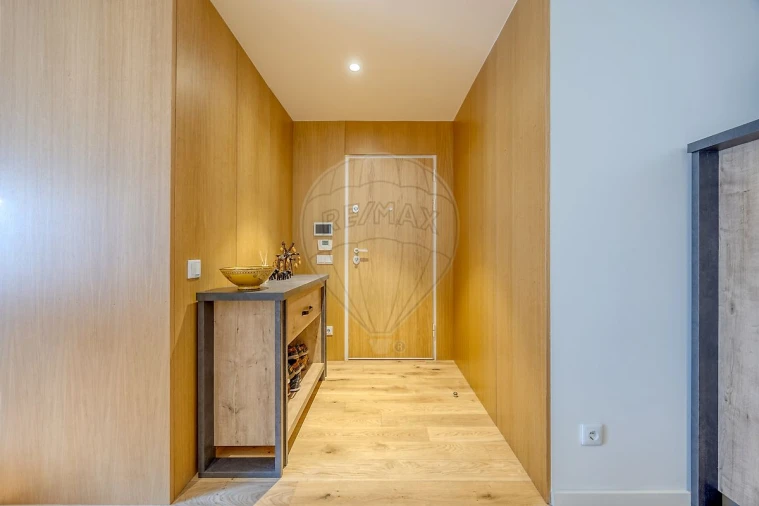 Apartamento T1 para Venda em Campanhã Foto 17