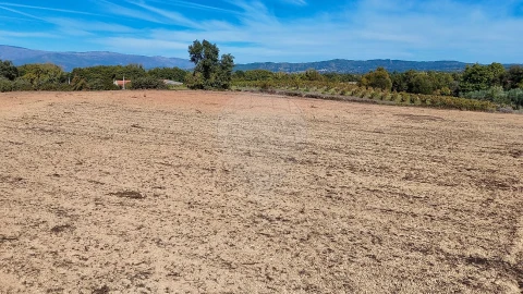Terreno para Venda em Fundão, Valverde, Donas, A. Joanes, A. Nova Cabo