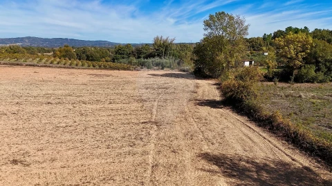 Terreno para Venda em Fundão, Valverde, Donas, A. Joanes, A. Nova Cabo