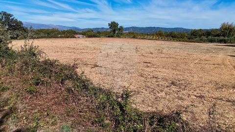 Terreno para Venda em Fundão, Valverde, Donas, A. Joanes, A. Nova Cabo
