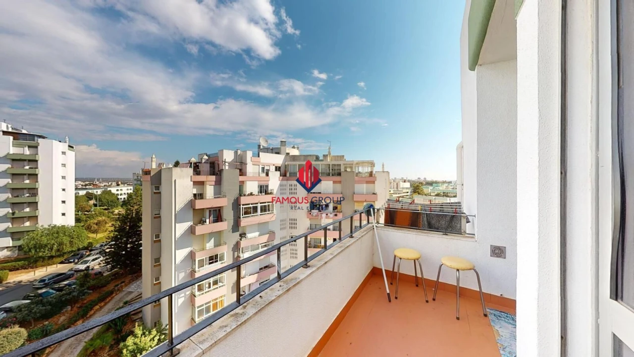 Apartamento T2 para Venda em Portimão Foto 10