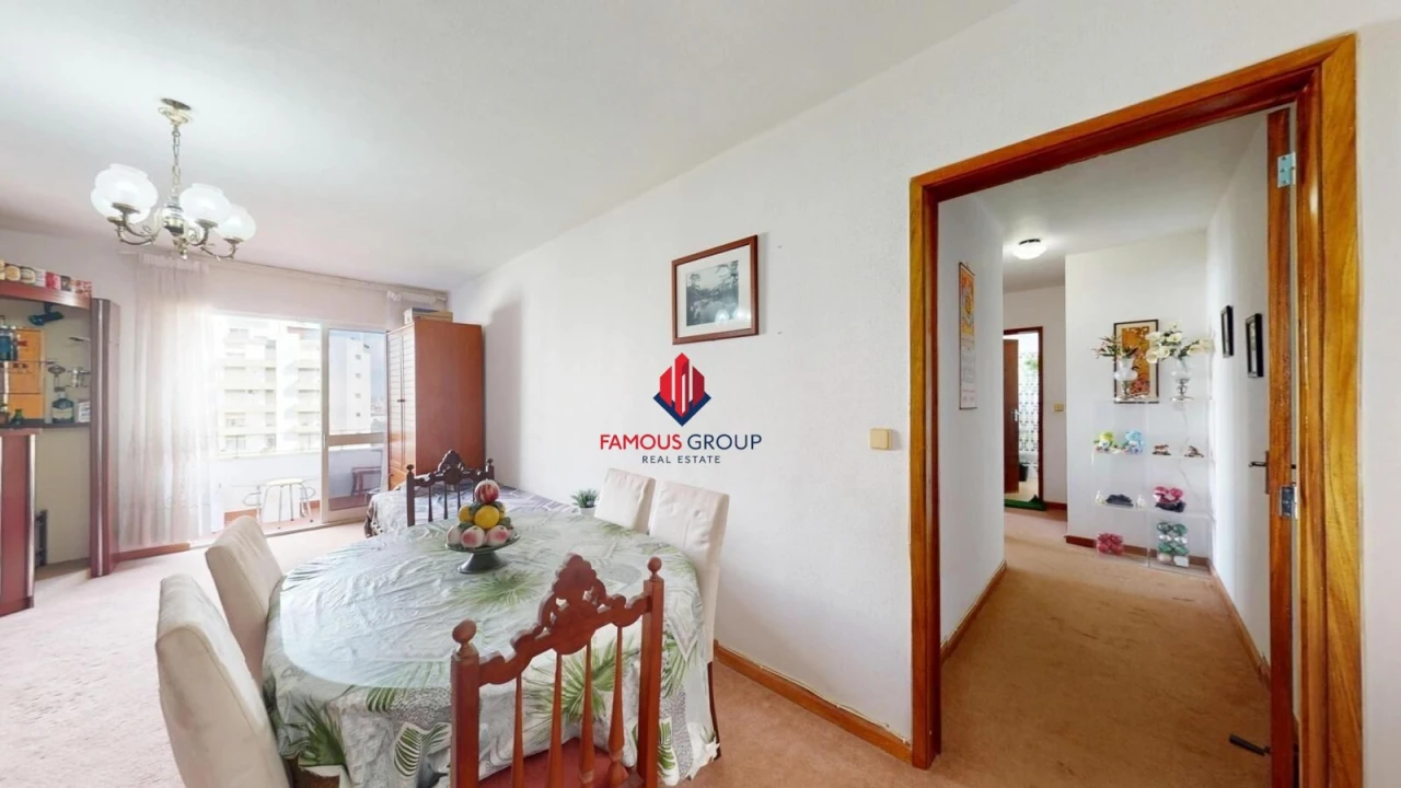 Apartamento T2 para Venda em Portimão Foto 22