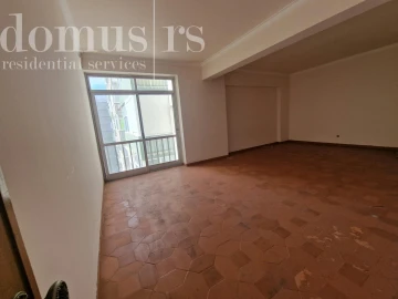 Apartamento T2 para Venda em Pontinha e Famões