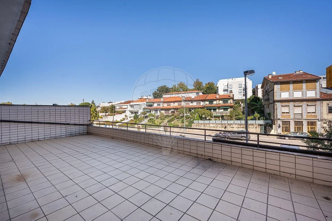 Apartamento T3 para Venda em Braga (Maximinos, Sé e Cividade) Foto 18