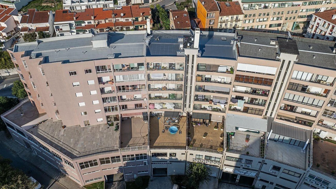 Apartamento T3 para Venda em Braga (Maximinos, Sé e Cividade) Foto 24