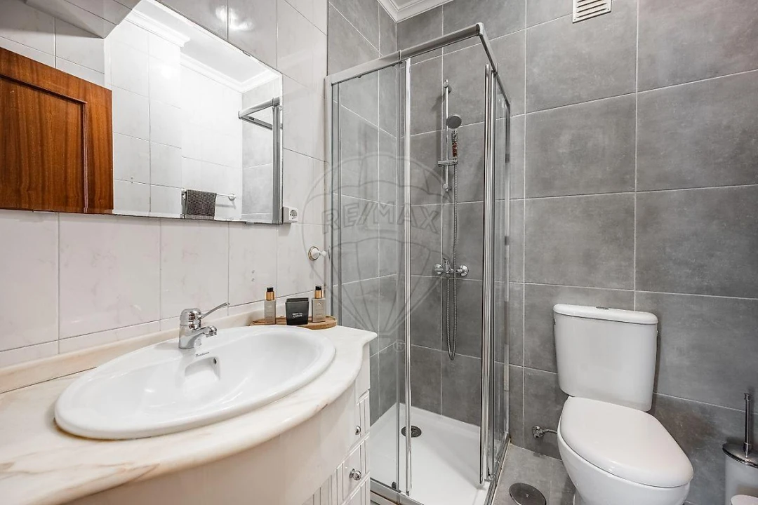 Apartamento T3 para Venda em Braga (Maximinos, Sé e Cividade) Foto 9