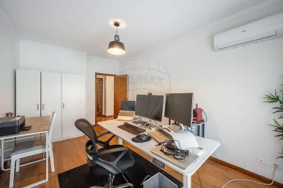 Apartamento T3 para Venda em Braga (Maximinos, Sé e Cividade)