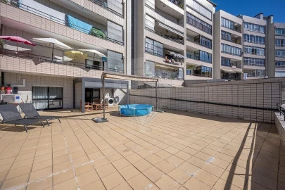Apartamento T3 para Venda em Braga (Maximinos, Sé e Cividade)