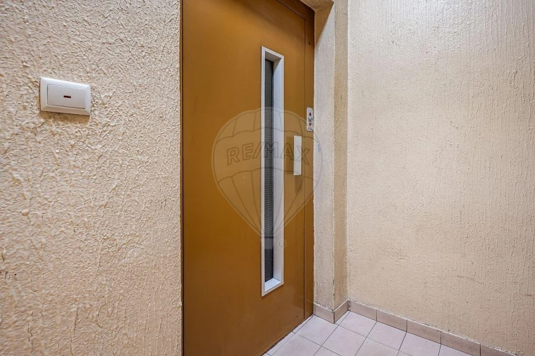 Apartamento T3 para Venda em Braga (Maximinos, Sé e Cividade) Foto 20