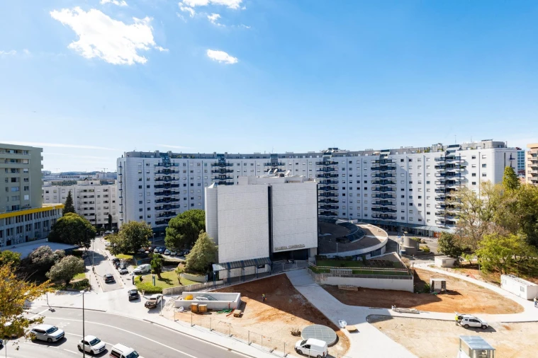 Apartamento T1 para Venda em Lordelo do Ouro e Massarelos Foto 14