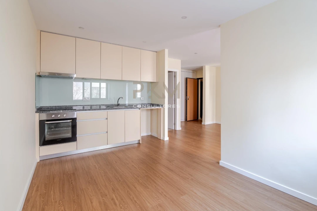 Apartamento T1 para Venda em Amarante (São Gonçalo), Madalena, Cepelos e Gatão Foto 5