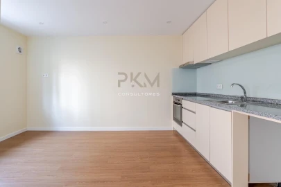 Apartamento T1 para Venda em Amarante (São Gonçalo), Madalena, Cepelos e Gatão