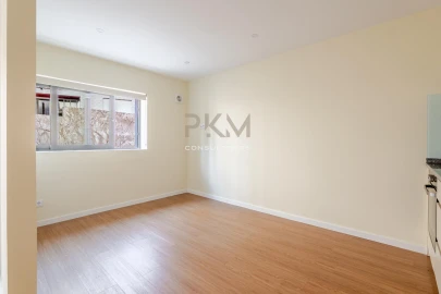 Apartamento T1 para Venda em Amarante (São Gonçalo), Madalena, Cepelos e Gatão