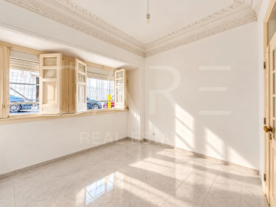 Apartamento T2 para Venda em Arroios Foto 1