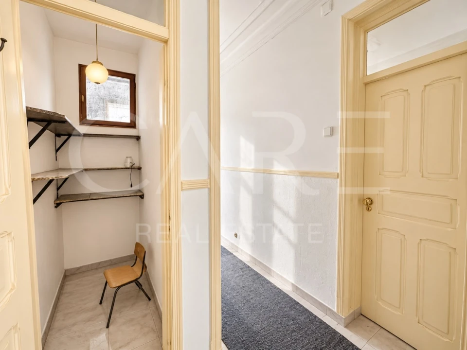 Apartamento T2 para Venda em Arroios Foto 9