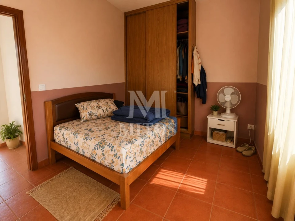 Moradia T4 para Venda em Mazarefes e Vila Fria Foto 9