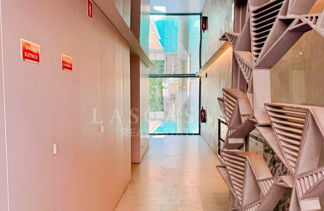 Apartamento T1 para Venda em Santo António Foto 1