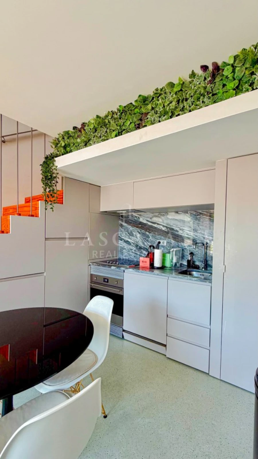 Apartamento T1 para Venda em Santo António Foto 12
