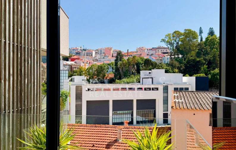 Apartamento T1 para Venda em Santo António Foto 26