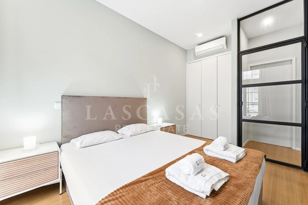 Apartamento T1 para Venda em Cedofeita, Santo Ildefonso, Sé, Miragaia, São Nicolau e Vitória Foto 9