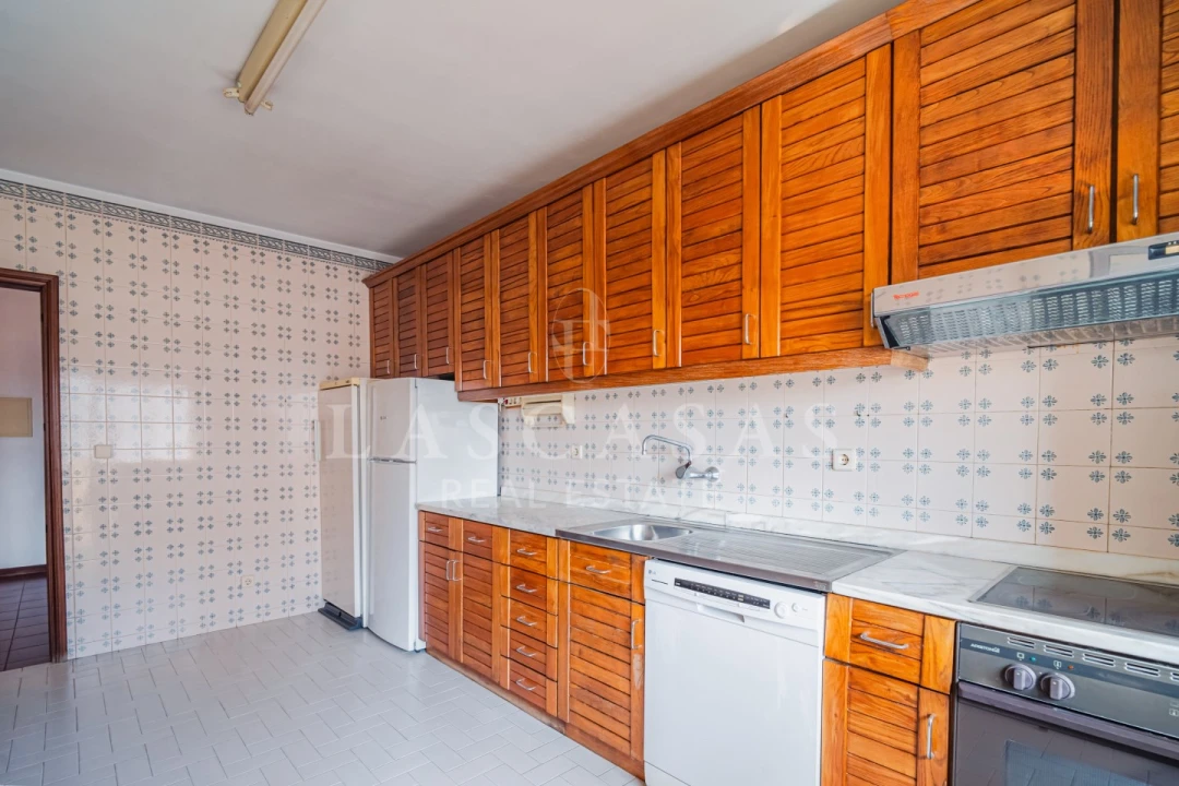 Apartamento T3 para Venda em Cidade da Maia Foto 24
