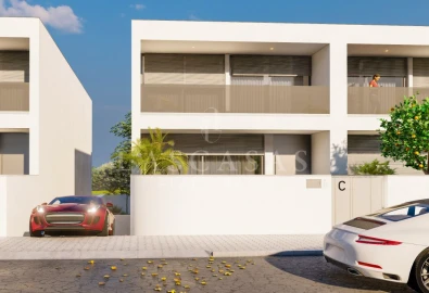 Moradia T3 para Venda em Frazão Arreigada