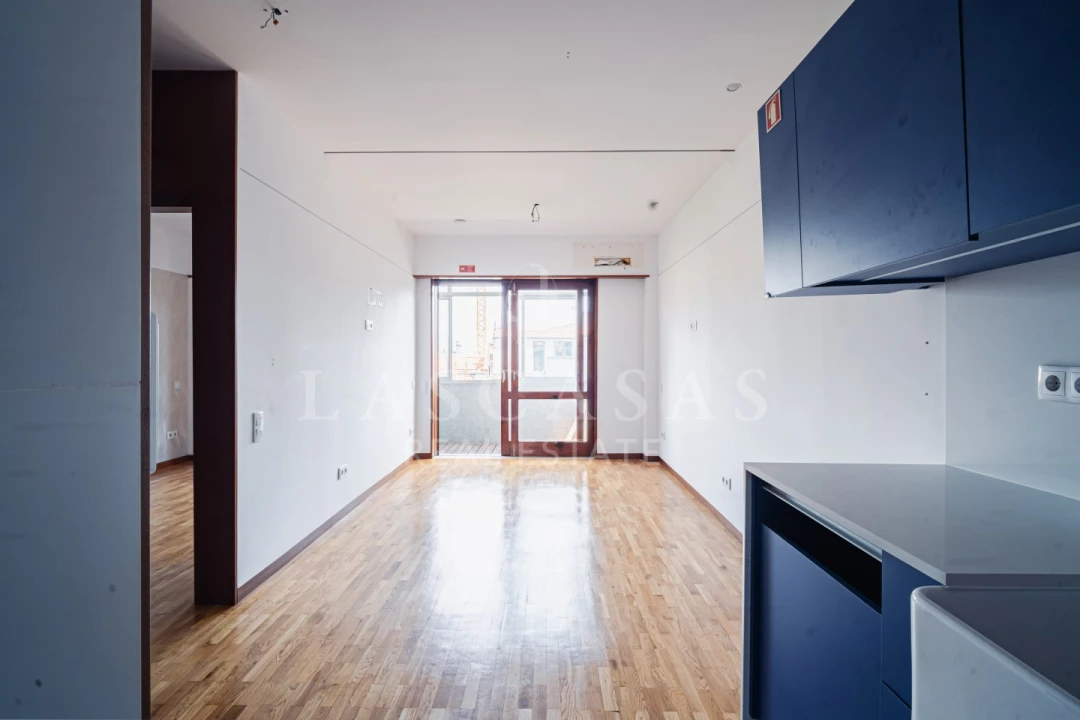 Apartamento T1 para Venda em Cedofeita, Santo Ildefonso, Sé, Miragaia, São Nicolau e Vitória Foto 3