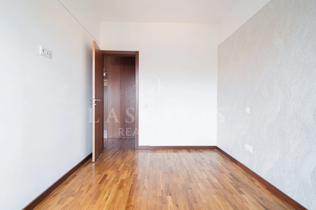 Apartamento T1 para Venda em Cedofeita, Santo Ildefonso, Sé, Miragaia, São Nicolau e Vitória Foto 23