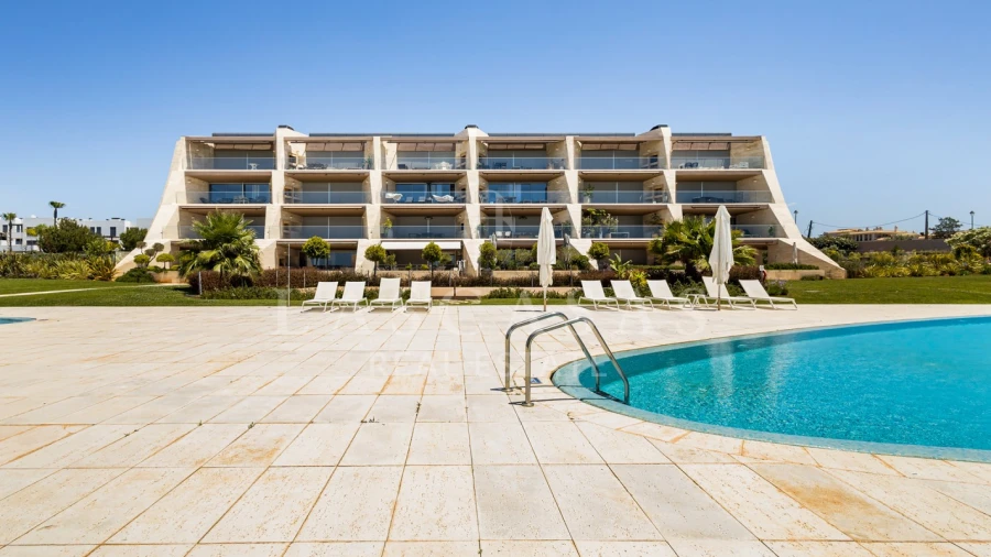 Apartamento T2 para Arrendamento em Quarteira