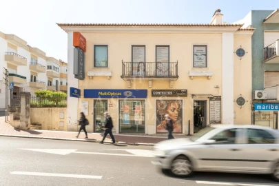 Prédio para Venda em Oeiras e São Julião da Barra, Paço de Arcos e Caxias