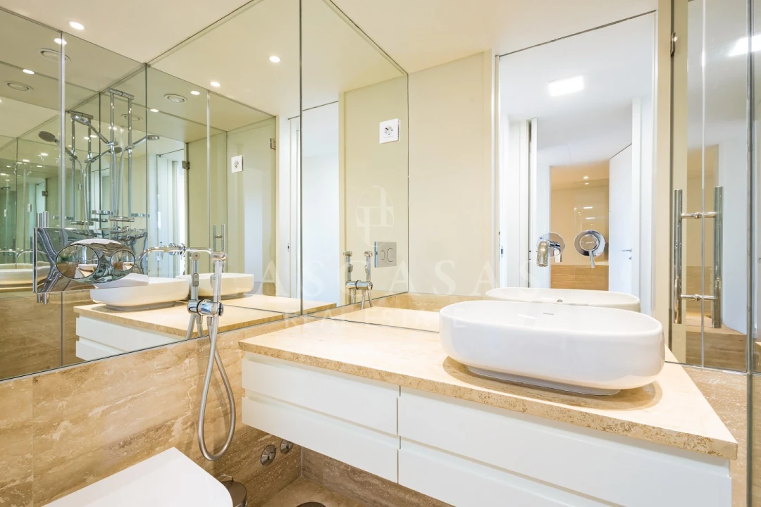 Apartamento T2 para Venda em Quarteira Foto 9