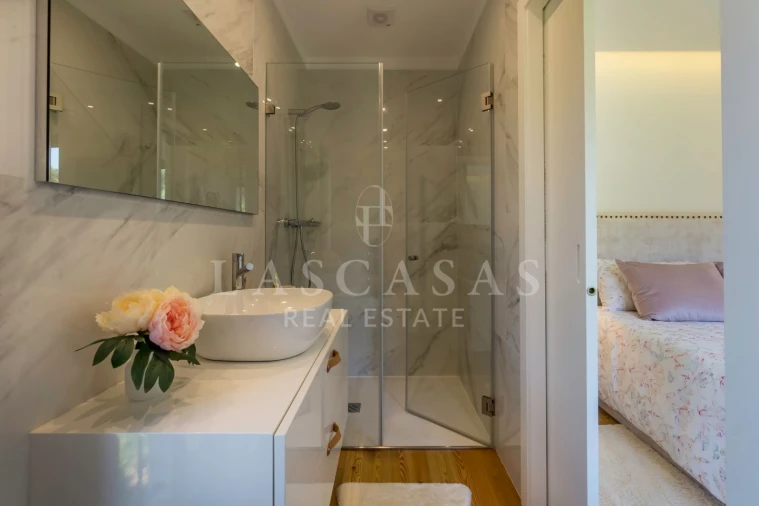 Moradia T4 para Venda em Fornelos e Queijada Foto 19