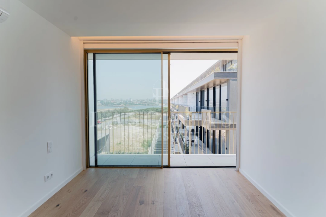 Apartamento T2 para Venda em Canidelo Foto 6
