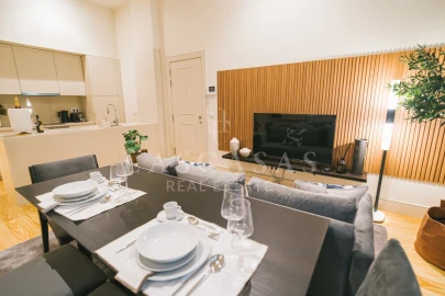Apartamento T2 para Arrendamento em Cedofeita, Santo Ildefonso, Sé, Miragaia, São Nicolau e Vitória